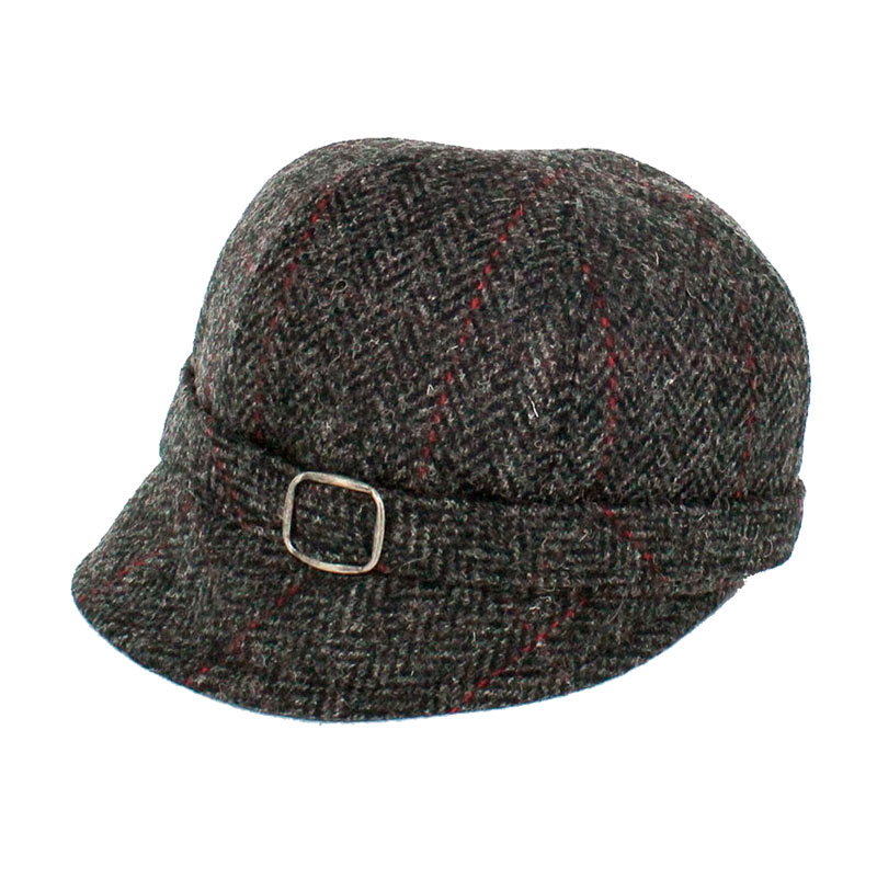 A hat with a buckle on it is shown.