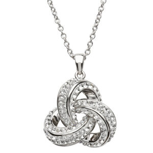 A silver necklace with a diamond shaped pendant.