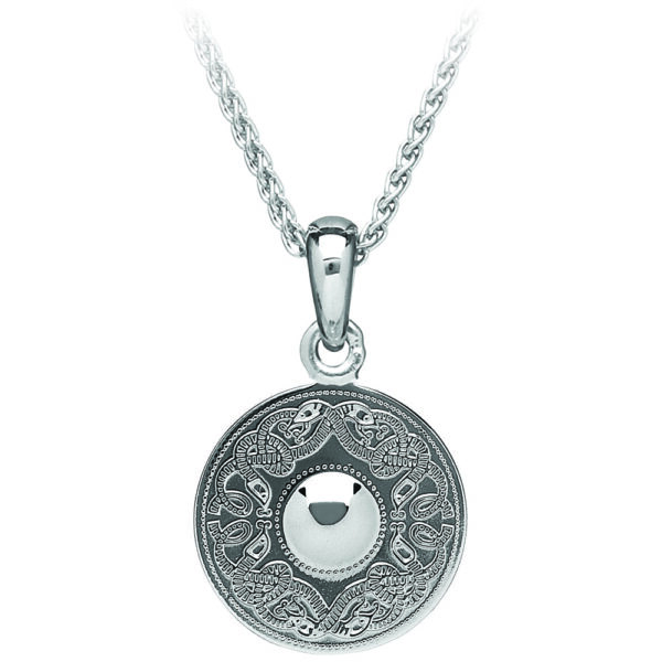 A silver necklace with a round pendant on it.