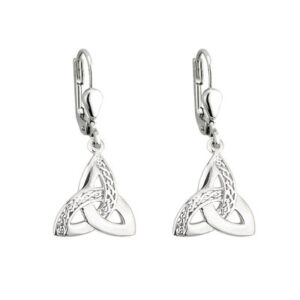 A pair of silver earrings with a celtic knot design.