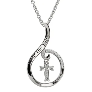 A silver necklace with a cross and the words " pray for the lord ".
