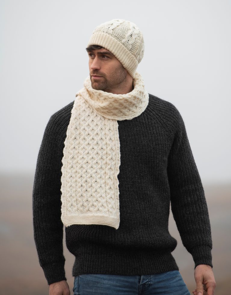 Honeycomb Merino Wool Aran Scarf - White - Image 2