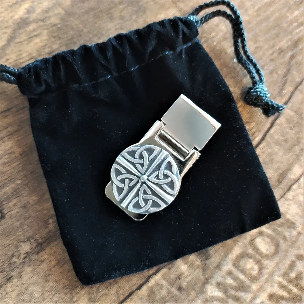 Mullingar Pewter Money Clip - 4 Trinity Knots P103T4.jpg