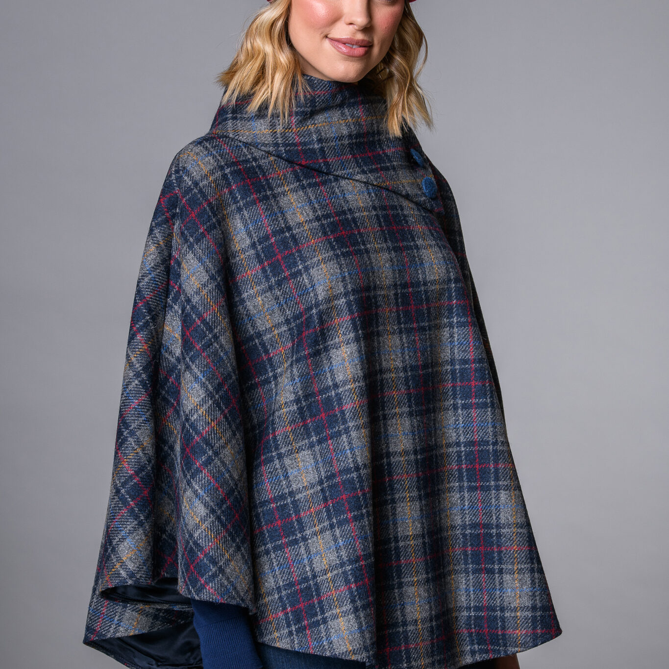 Mucros Poncho 731